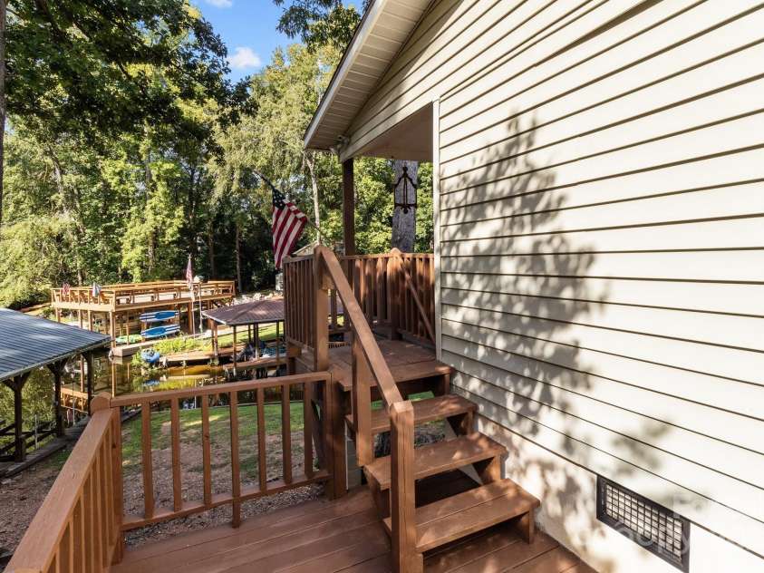 746 Springwood Drive, Mount Gilead, NC 27306.  MLS# CAR4178763, YatesRealty ID 14431. 