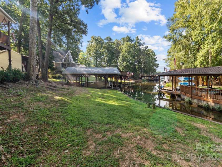 746 Springwood Drive, Mount Gilead, NC 27306.  MLS# CAR4178763, YatesRealty ID 14431. 