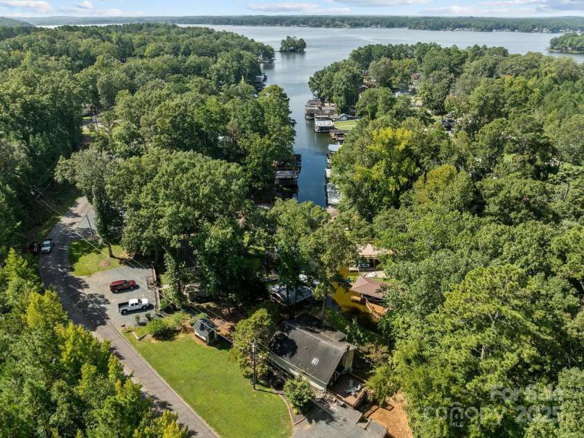 746 Springwood Drive, Mount Gilead, NC 27306.  MLS# CAR4178763, YatesRealty ID 14431. 