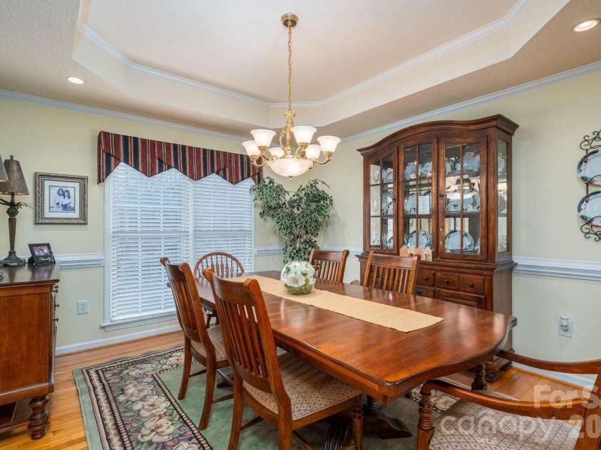 107 Farmwood Drive, Cherryville, NC 28021.  MLS# CAR4333834, YatesRealty ID 14432. Dining Room