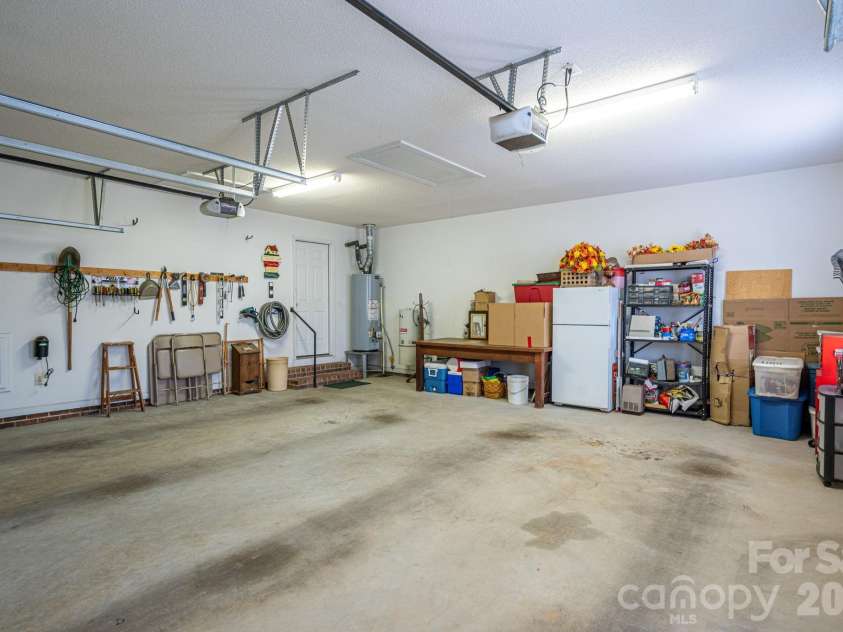 107 Farmwood Drive, Cherryville, NC 28021.  MLS# CAR4333834, YatesRealty ID 14432. Garage