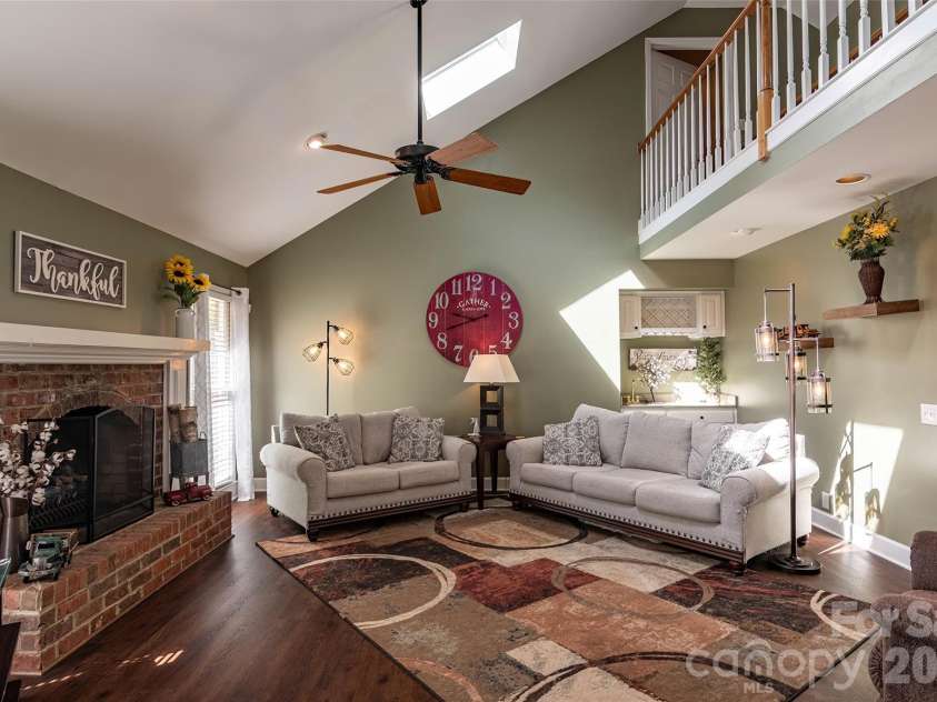 189 Ridgeview Drive, Rutherfordton, NC 28139.  MLS# CAR4369885, YatesRealty ID 14433. 