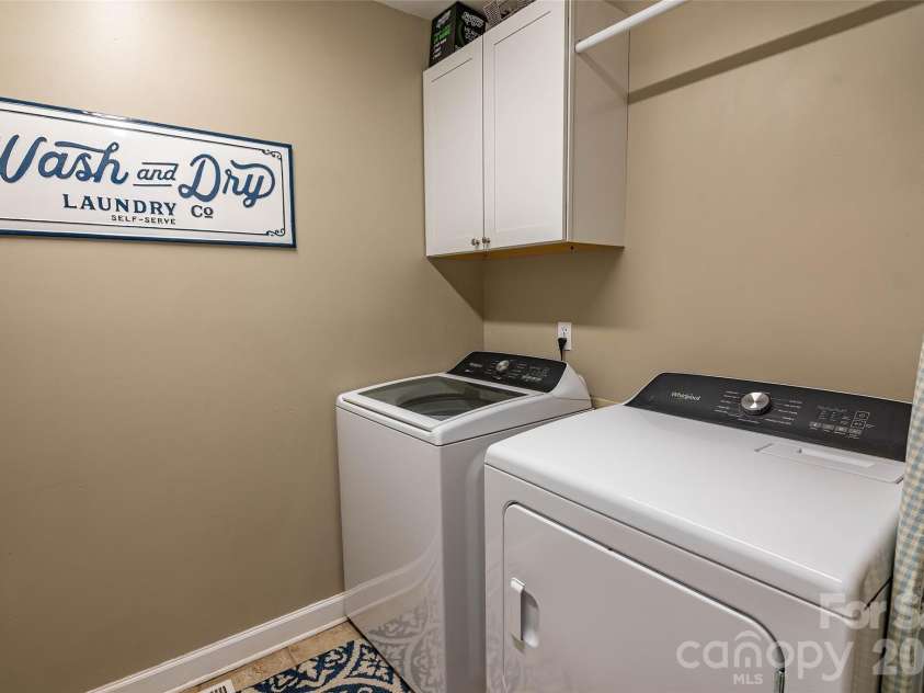 189 Ridgeview Drive, Rutherfordton, NC 28139.  MLS# CAR4369885, YatesRealty ID 14433. 
