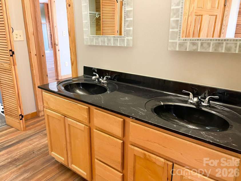 143 Rosewood Lane, Rutherfordton, NC 28139.  MLS# CAR4334263, YatesRealty ID 14435. 