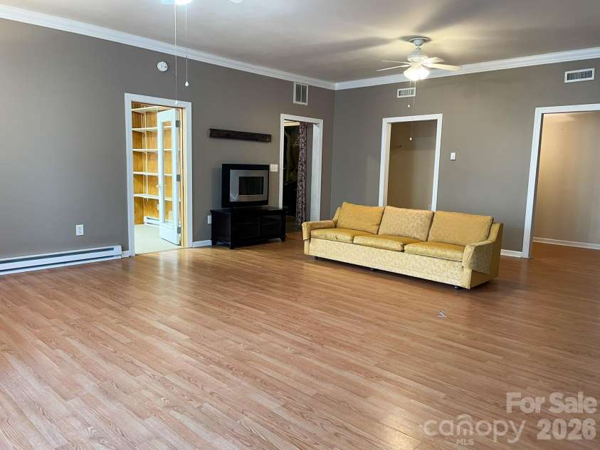 143 Rosewood Lane, Rutherfordton, NC 28139.  MLS# CAR4334263, YatesRealty ID 14435. 