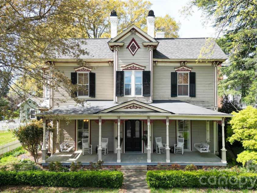 120 Fulton Street, Salisbury, NC 28144.  MLS# CAR4362171, YatesRealty ID 14437. 