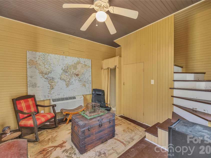120 Fulton Street, Salisbury, NC 28144.  MLS# CAR4362171, YatesRealty ID 14437. 