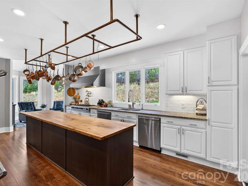 300 Springhill Drive, Rutherfordton, NC 28139.  MLS# CAR4360102, YatesRealty ID 14438. 