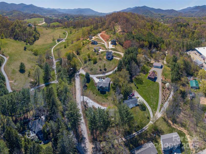 191 Aster Ridge Drive, Waynesville, NC 28786.  MLS# CAR4248737, YatesRealty ID 14439. 
