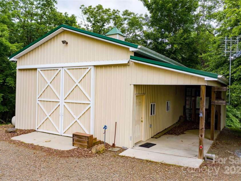 1053 Rich Hill Mountain Road, Glade Valley, NC 28627.  MLS# CAR4254429, YatesRealty ID 1444. 