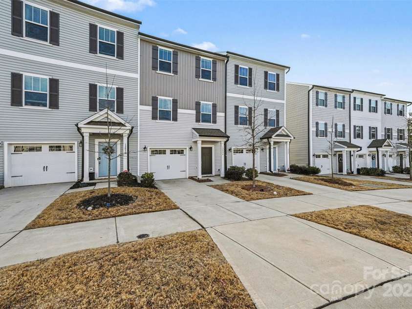 12026 Chesapeake Mallard Drive, Charlotte, NC 28262.  MLS# CAR4333932, YatesRealty ID 1444. 