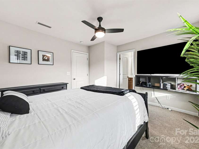 12026 Chesapeake Mallard Drive, Charlotte, NC 28262.  MLS# CAR4333932, YatesRealty ID 1444. 