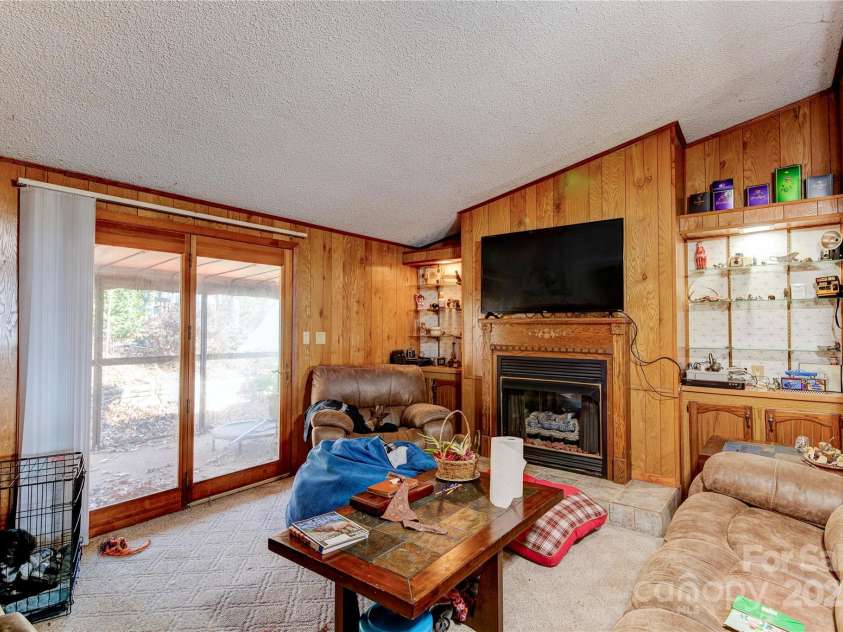 220 Moody Ridge Road, Clyde, NC 28721.  MLS# CAR4212810, YatesRealty ID 1444. 