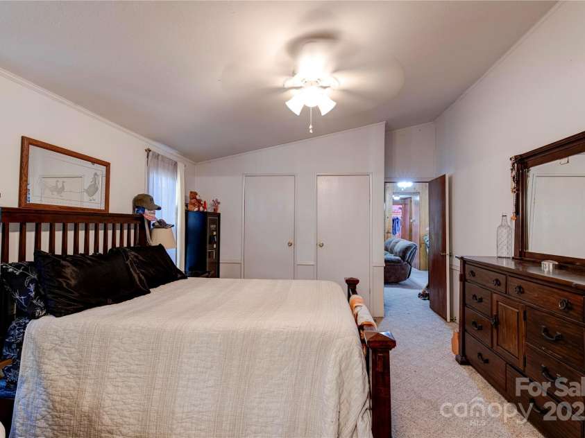 220 Moody Ridge Road, Clyde, NC 28721.  MLS# CAR4212810, YatesRealty ID 1444. 