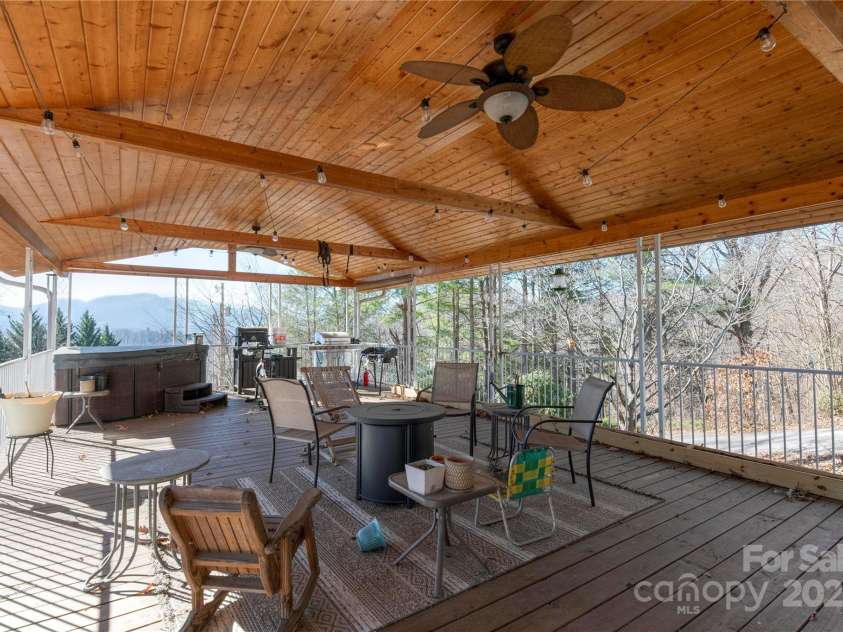 220 Moody Ridge Road, Clyde, NC 28721.  MLS# CAR4212810, YatesRealty ID 1444. 