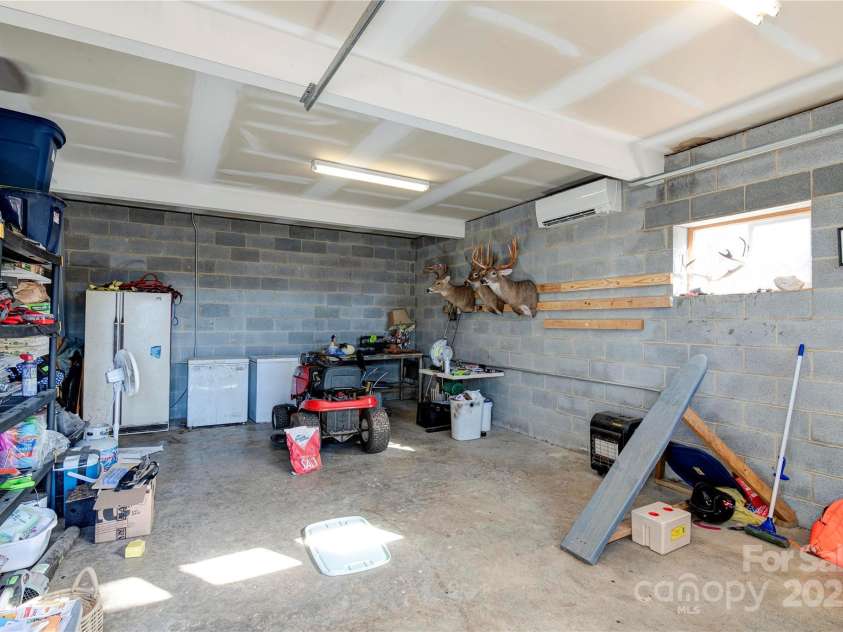 220 Moody Ridge Road, Clyde, NC 28721.  MLS# CAR4212810, YatesRealty ID 1444. 