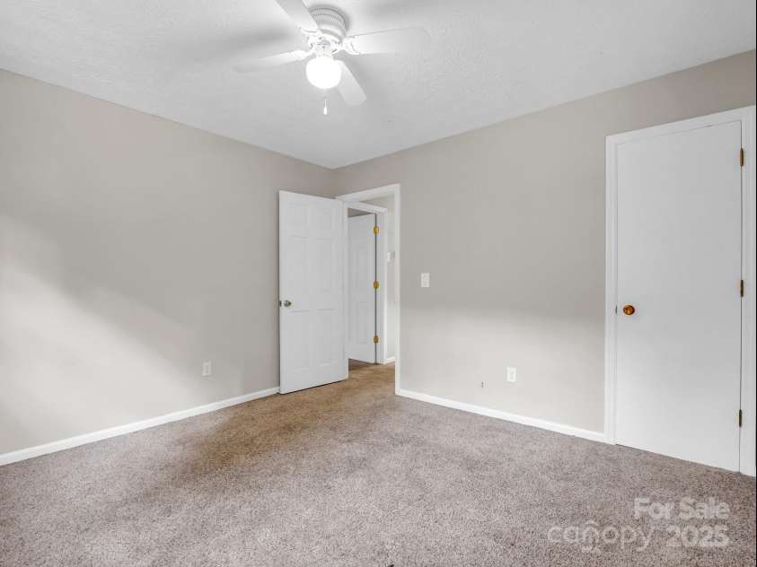 200 Frost Road, Saluda, NC 28773.  MLS# CAR4186727, YatesRealty ID 14440. Guest bedroom 1