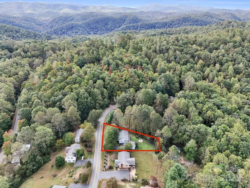 200 Frost Road, Saluda, NC 28773.  MLS# CAR4186727, YatesRealty ID 14440. Property lines estimated. See plat.