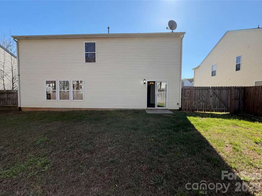 752 Ladino Lane, Clover, SC 29710.  MLS# CAR4363011, YatesRealty ID 14440. 