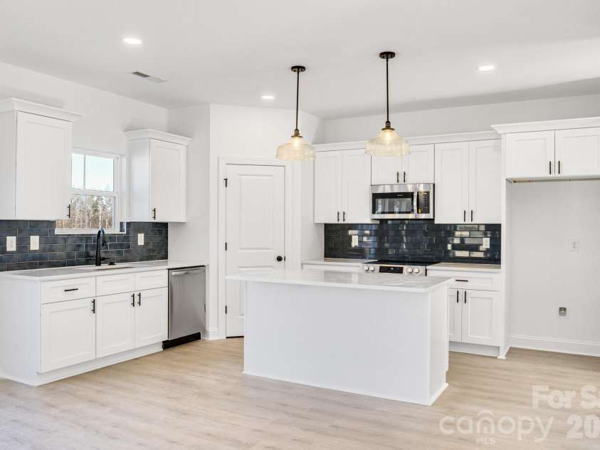 1335 Winged Way, Kannapolis, NC 28083.  MLS# CAR4357886, YatesRealty ID 14441. 