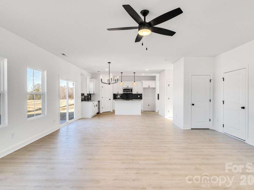 1335 Winged Way, Kannapolis, NC 28083.  MLS# CAR4357886, YatesRealty ID 14441. 
