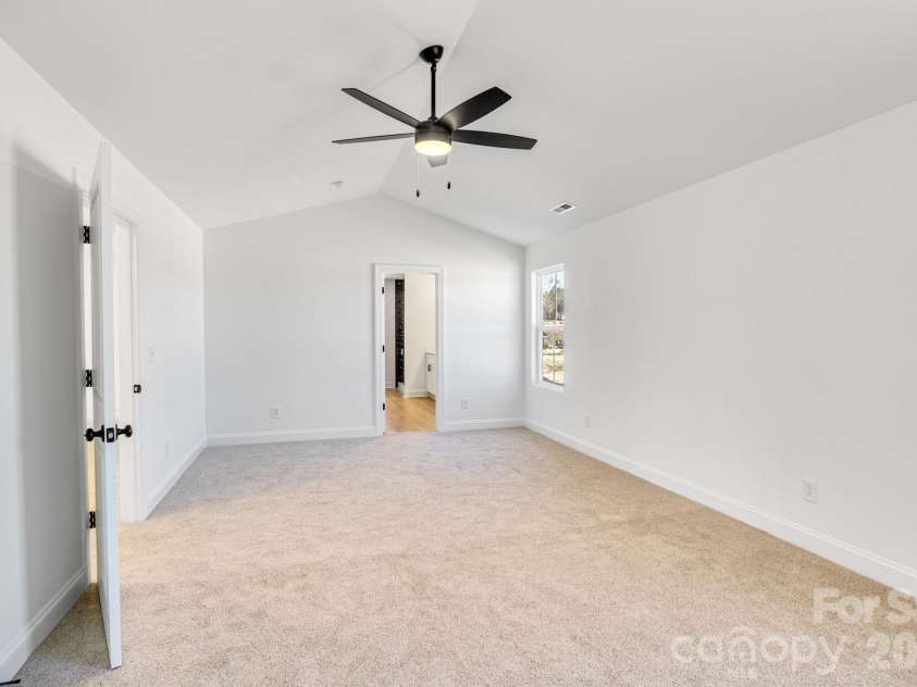 1335 Winged Way, Kannapolis, NC 28083.  MLS# CAR4357886, YatesRealty ID 14441. 