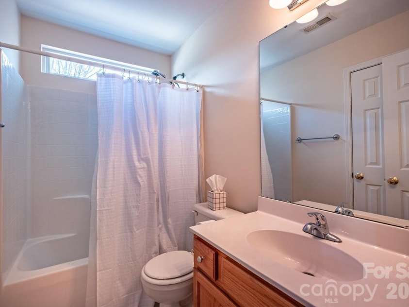 1040 Boulder Drive, Concord, NC 28025.  MLS# CAR4345892, YatesRealty ID 14442. 