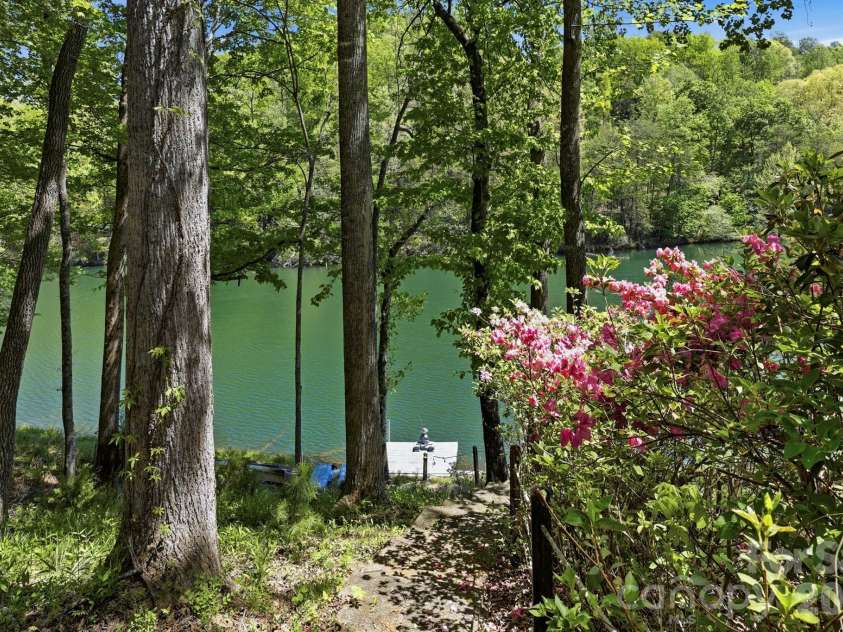 116 Teal Lane, Lake Lure, NC 28746.  MLS# CAR4370726, YatesRealty ID 14443. 