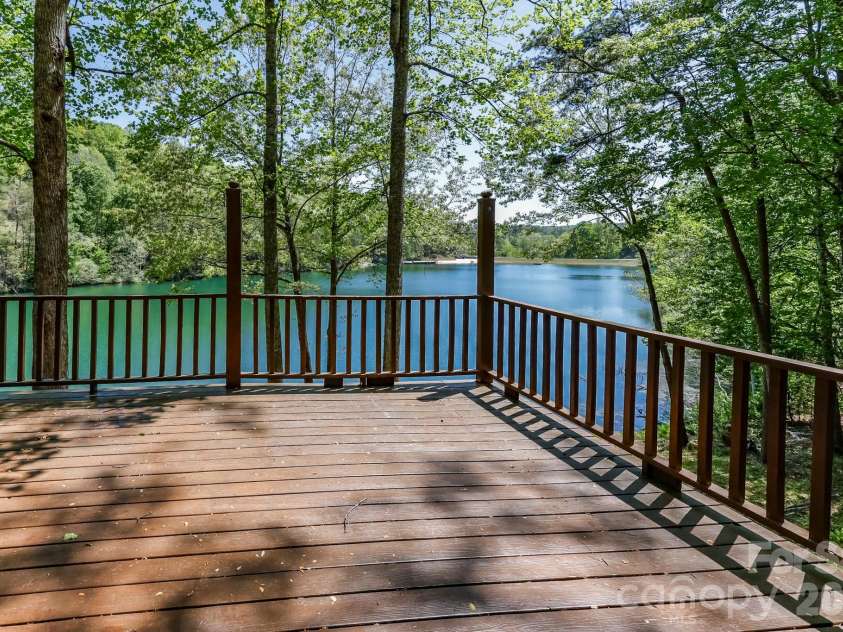 116 Teal Lane, Lake Lure, NC 28746.  MLS# CAR4370726, YatesRealty ID 14443. 