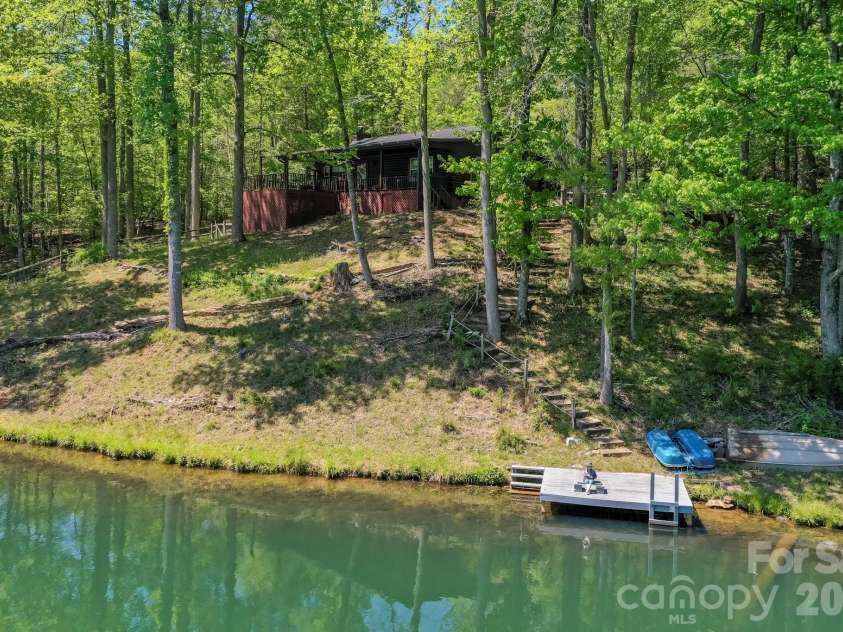 116 Teal Lane, Lake Lure, NC 28746.  MLS# CAR4370726, YatesRealty ID 14443. 