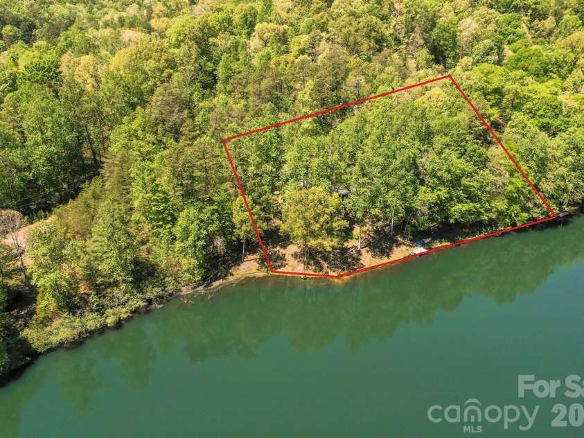 116 Teal Lane, Lake Lure, NC 28746.  MLS# CAR4370726, YatesRealty ID 14443. 