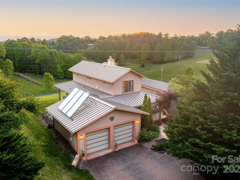 158 Pickens Road, Weaverville, NC 28787.  MLS# CAR4257009, YatesRealty ID 14443. 