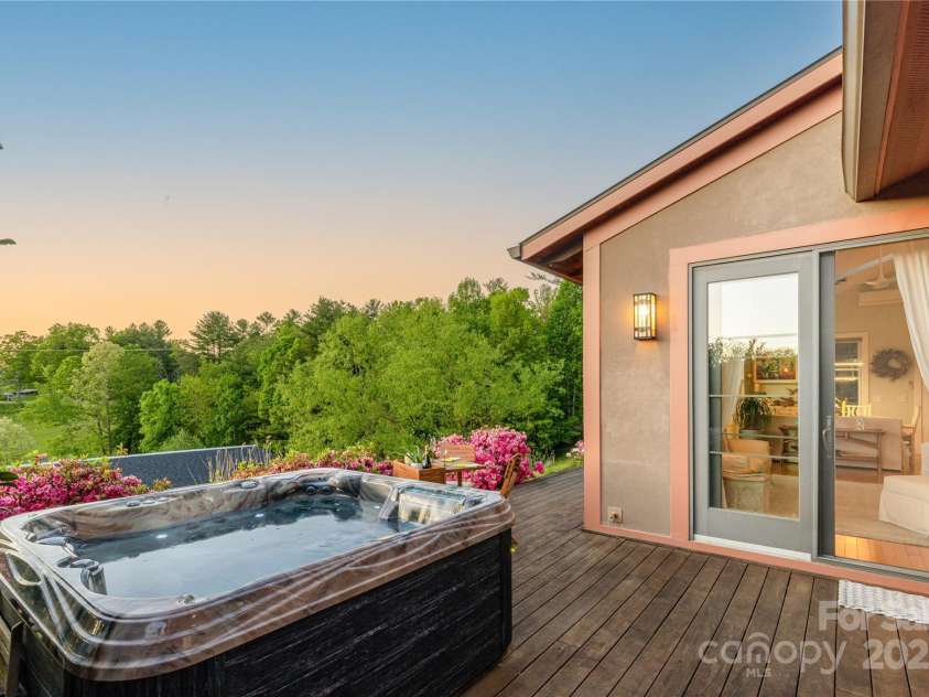 158 Pickens Road, Weaverville, NC 28787.  MLS# CAR4257009, YatesRealty ID 14443. 