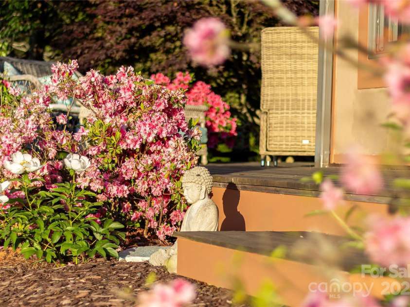 158 Pickens Road, Weaverville, NC 28787.  MLS# CAR4257009, YatesRealty ID 14443. 