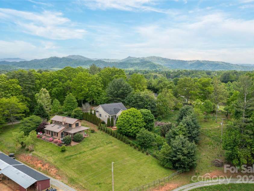 158 Pickens Road, Weaverville, NC 28787.  MLS# CAR4257009, YatesRealty ID 14443. 