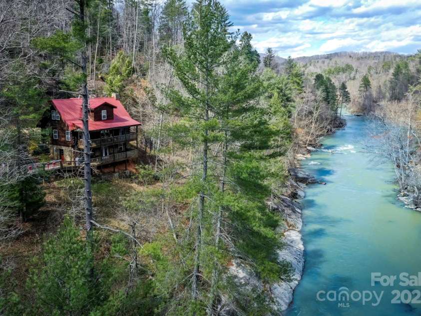351 Chickadee Avenue, Lake Lure, NC 28746.  MLS# CAR4239478, YatesRealty ID 14446. 