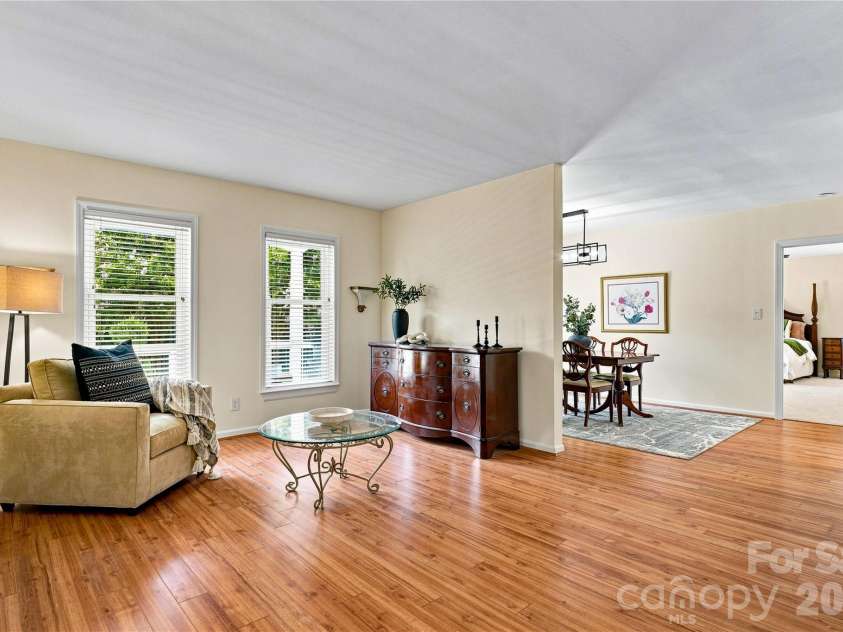 2429 Cassidy Drive, Davidson, NC 28036.  MLS# CAR4420057, YatesRealty ID 14449. 