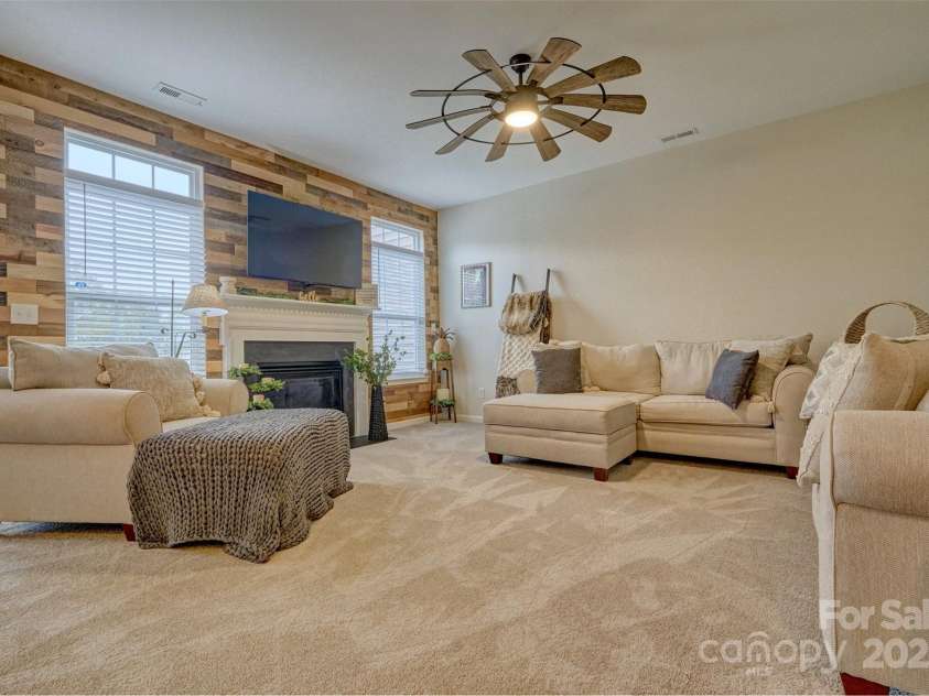 4011 Fenworth Court, Fort Mill, SC 29715.  MLS# CAR4244241, YatesRealty ID 14449. 