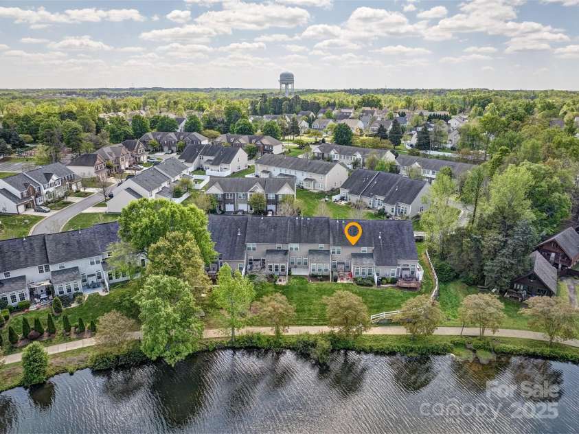 4011 Fenworth Court, Fort Mill, SC 29715.  MLS# CAR4244241, YatesRealty ID 14449. 