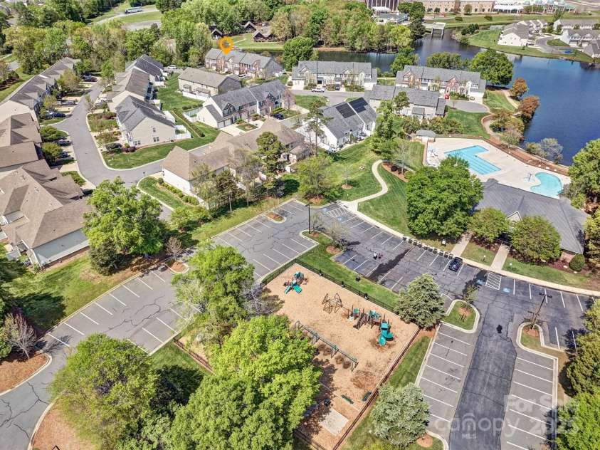 4011 Fenworth Court, Fort Mill, SC 29715.  MLS# CAR4244241, YatesRealty ID 14449. 