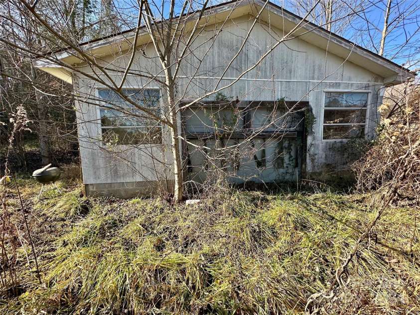 1256 Jakes Branch Road, Marion, NC 28752.  MLS# CAR4209847, YatesRealty ID 1445. Workshop-wired for electrical