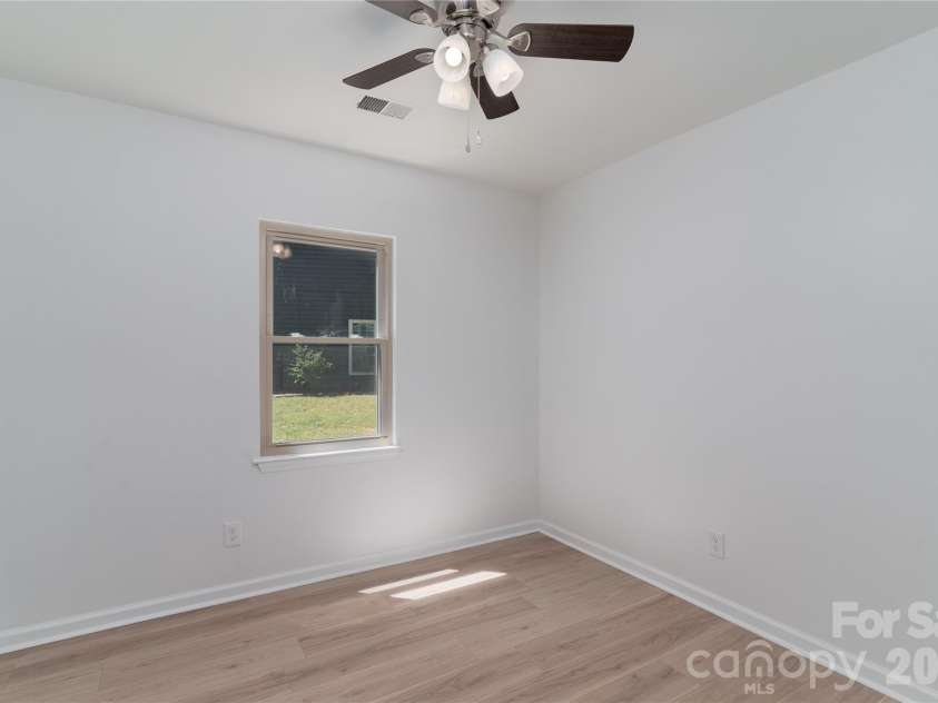 10324 Bon Meade Lane, Cornelius, NC 28031.  MLS# CAR4356891, YatesRealty ID 14450. Bedroom 3