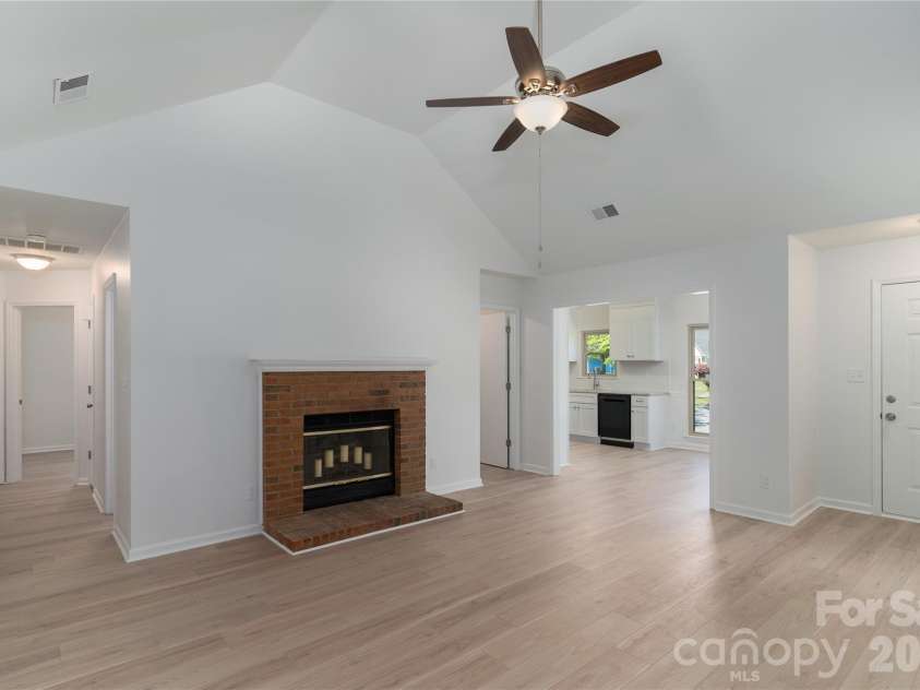 10324 Bon Meade Lane, Cornelius, NC 28031.  MLS# CAR4356891, YatesRealty ID 14450. Living to Kitchen
