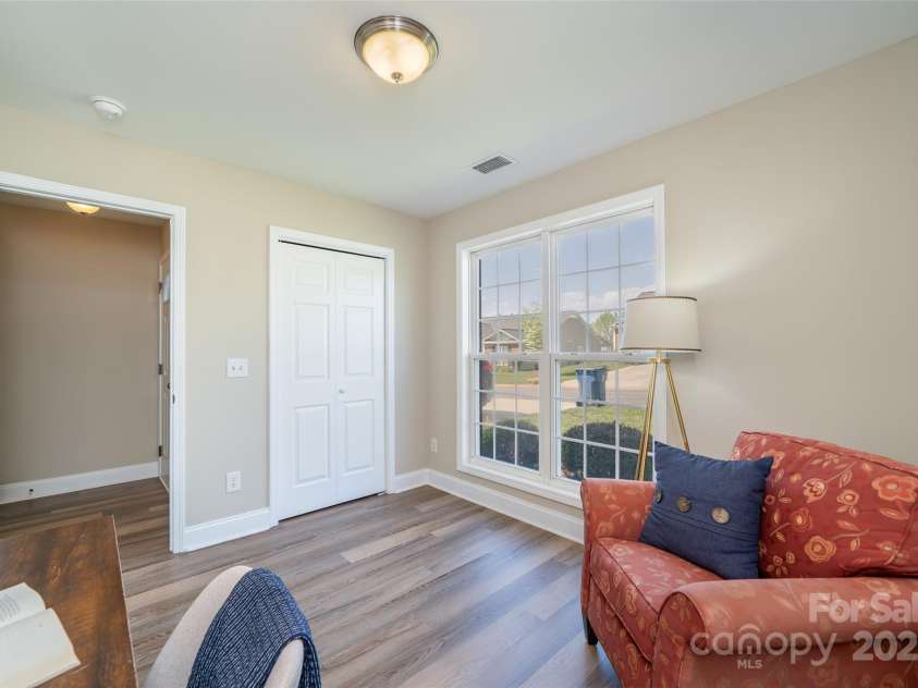 117 Morgan Trace Drive, Valdese, NC 28690.  MLS# CAR4234909, YatesRealty ID 14452. 
