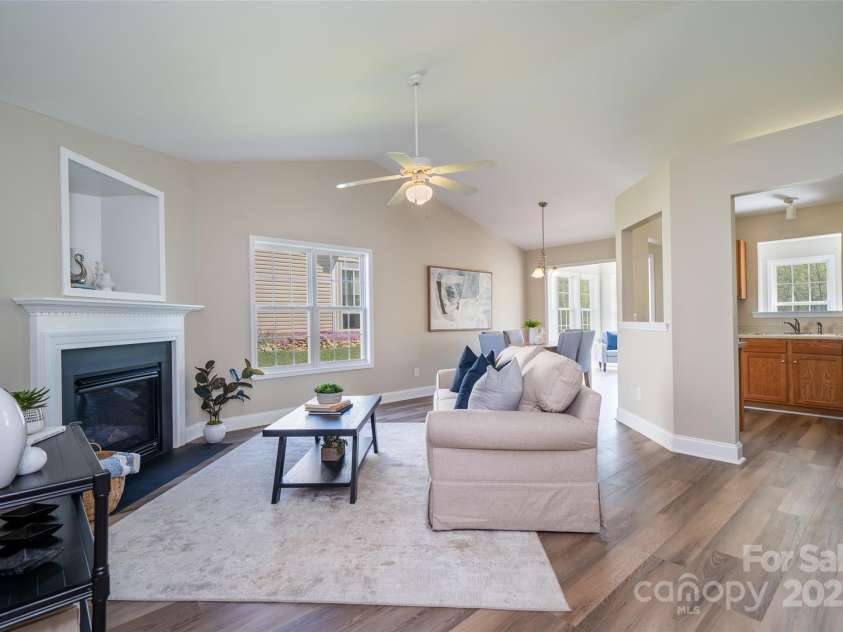 117 Morgan Trace Drive, Valdese, NC 28690.  MLS# CAR4234909, YatesRealty ID 14452. 