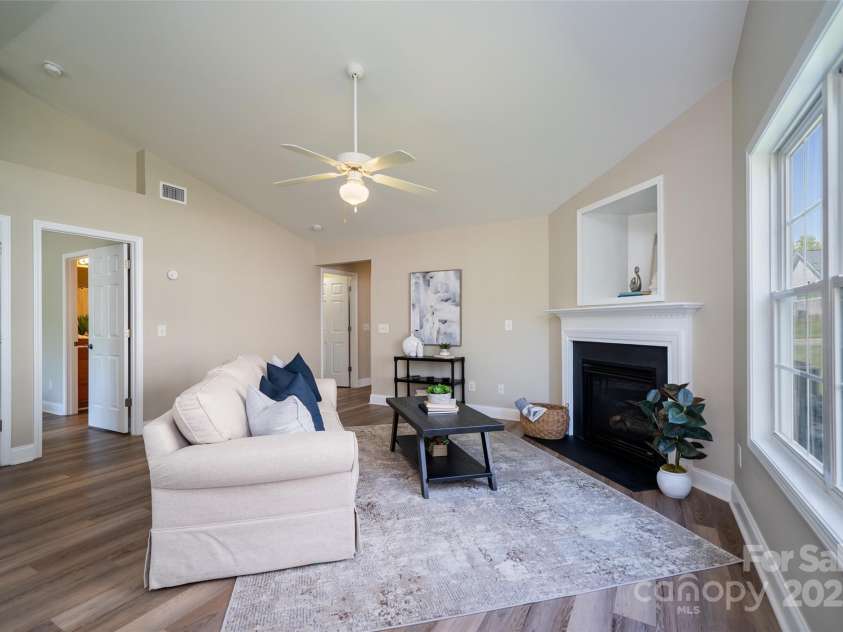 117 Morgan Trace Drive, Valdese, NC 28690.  MLS# CAR4234909, YatesRealty ID 14452. 