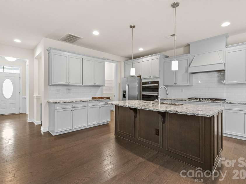 5036 Watersail Way, Clover, SC 29710.  MLS# CAR4368148, YatesRealty ID 14452. Kitchen