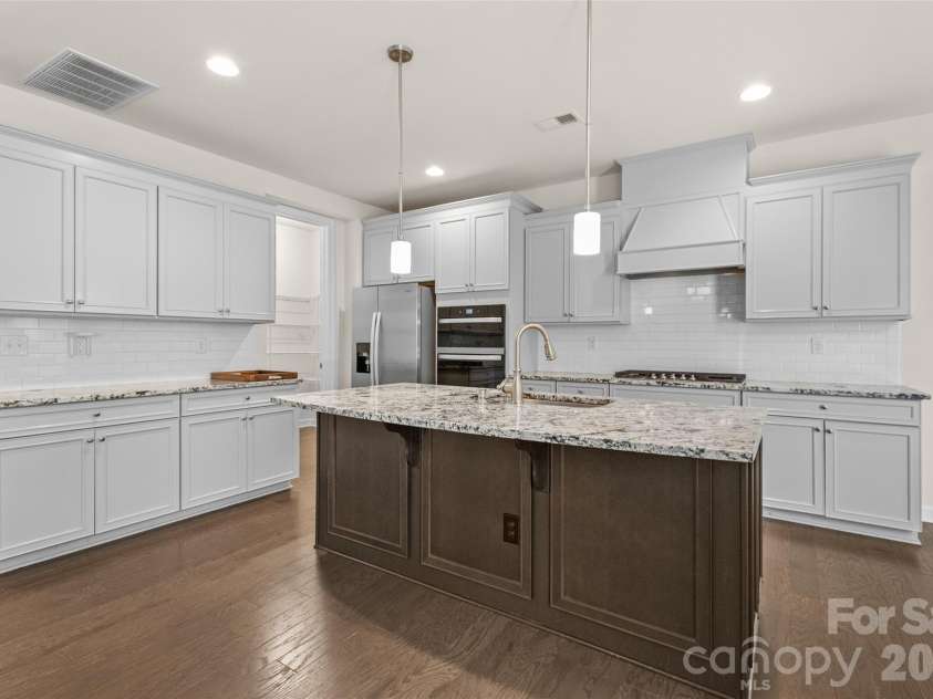 5036 Watersail Way, Clover, SC 29710.  MLS# CAR4368148, YatesRealty ID 14452. Kitchen