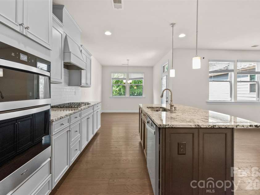 5036 Watersail Way, Clover, SC 29710.  MLS# CAR4368148, YatesRealty ID 14452. Kitchen
