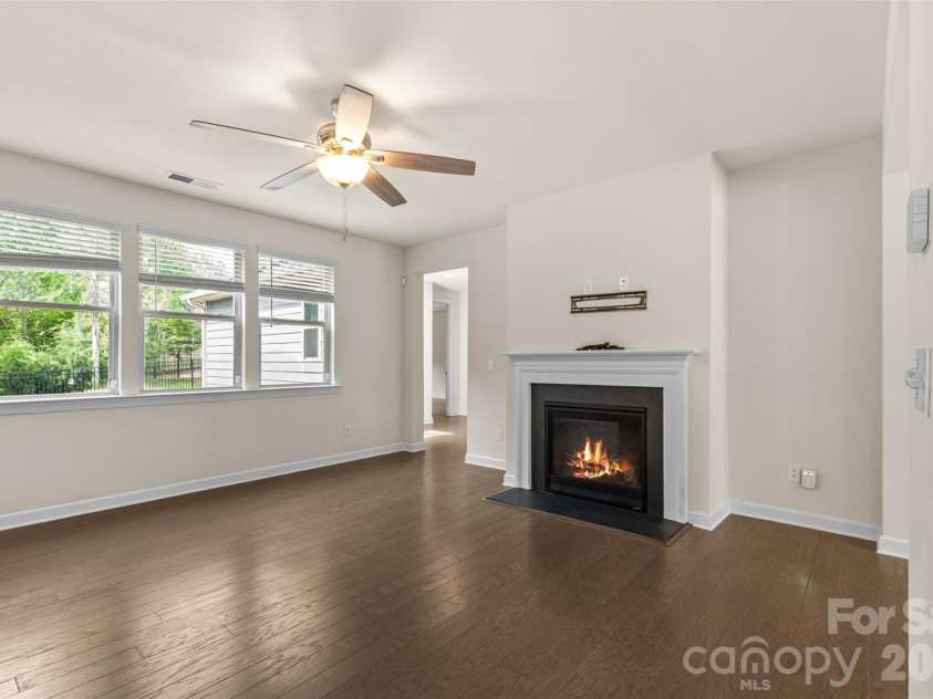 5036 Watersail Way, Clover, SC 29710.  MLS# CAR4368148, YatesRealty ID 14452. Living Room